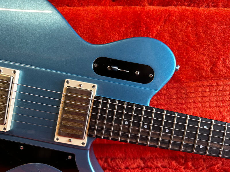 Eastman Juliet LA Celestine Blue 2023