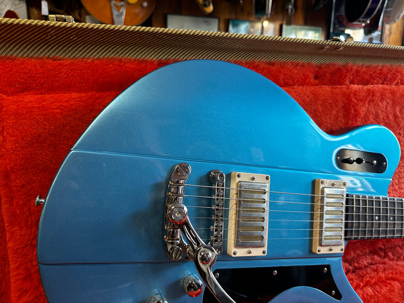 Eastman Juliet LA Celestine Blue 2023