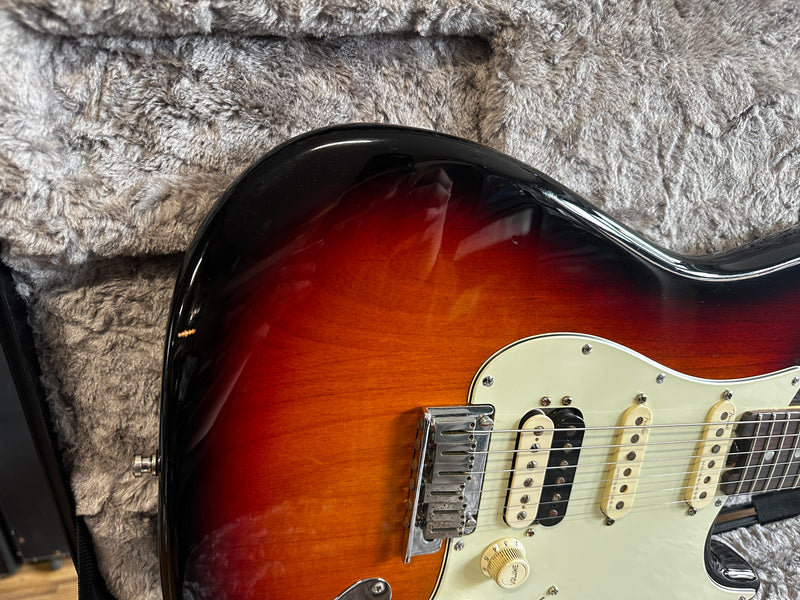 Fender American Elite Stratocaster HSS Sunburst 2016