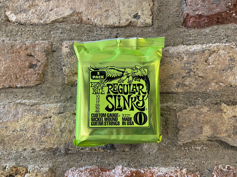 Ernie Ball Regular Slinky 3-Pack 10-46's