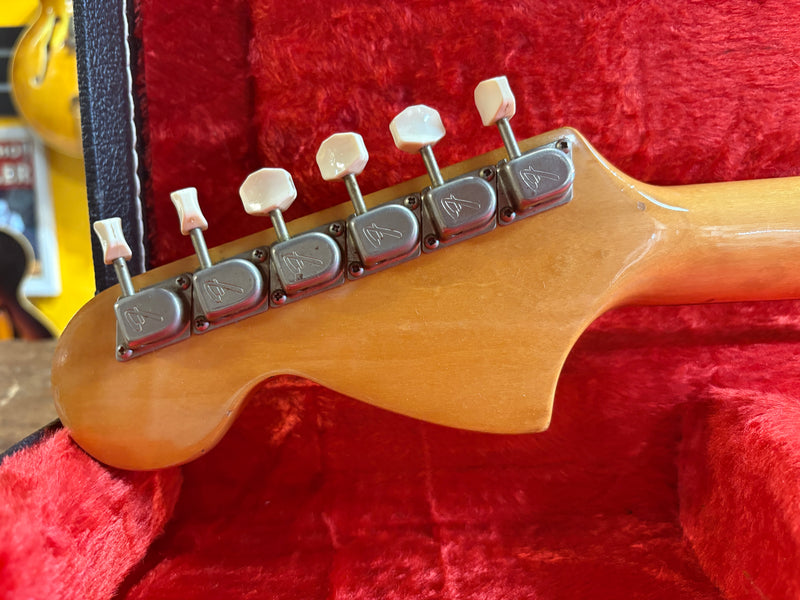 Fender Musicmaster Dakota Red 1973