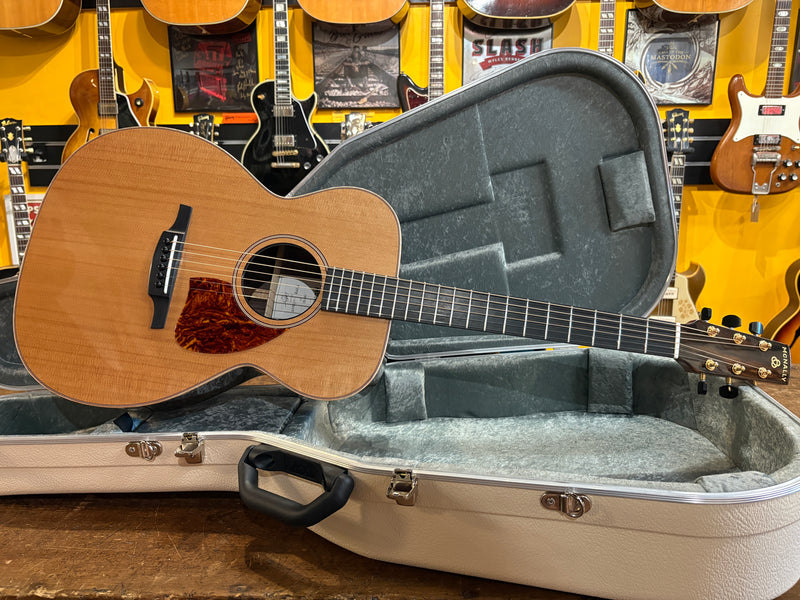 McNally Guitars OM-31 Natural