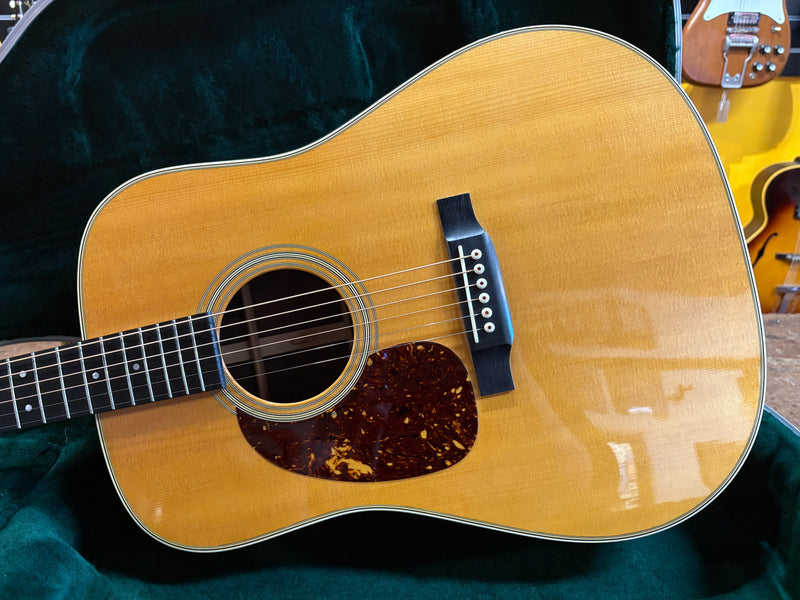 Martin D-28L Reimagined Left-Handed Natural 2022