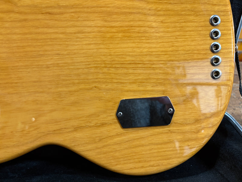 Ernie Ball/Music Man Classic StingRay 5 Natural 2016