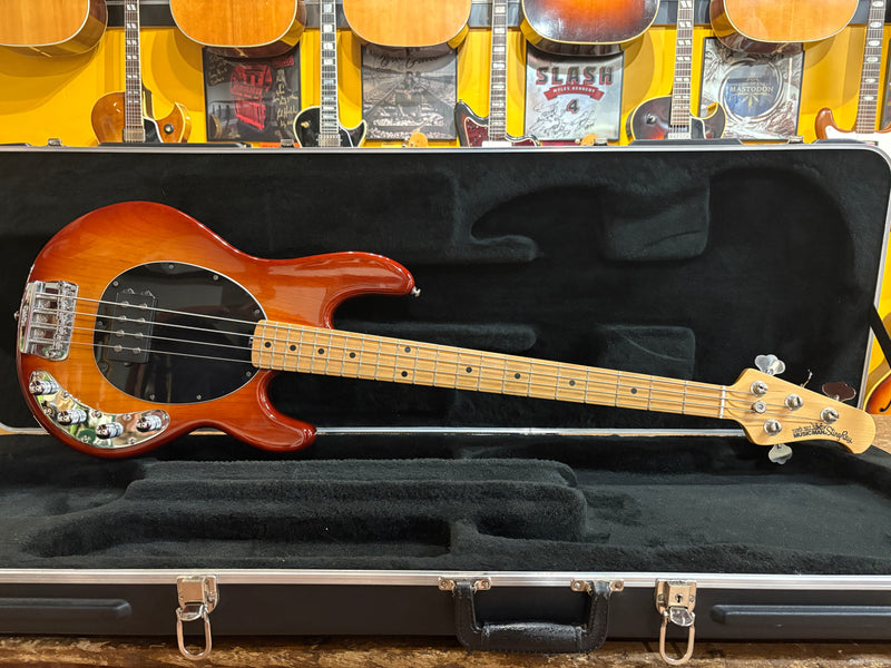 Ernie Ball Musicman StingRay 3 EQ H Honey Burst 2005