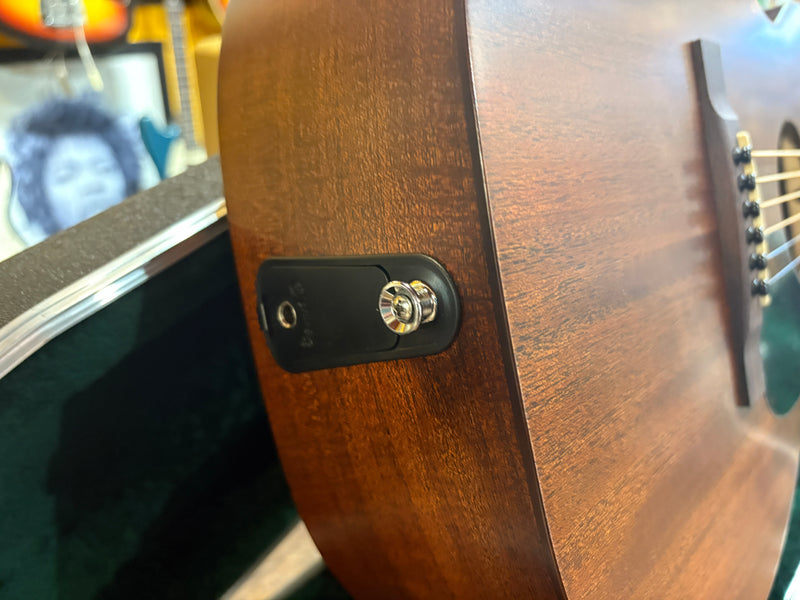 Martin 0-10E Retro Jason Isbell