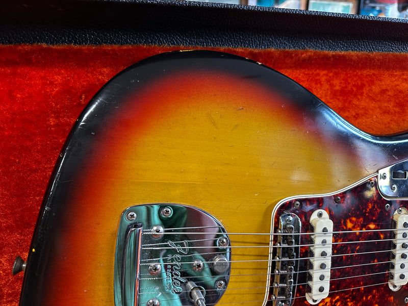 Fender Jaguar Sunburst 1966