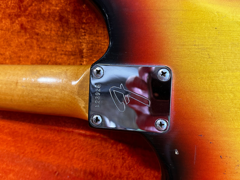 Fender Jaguar Sunburst 1966