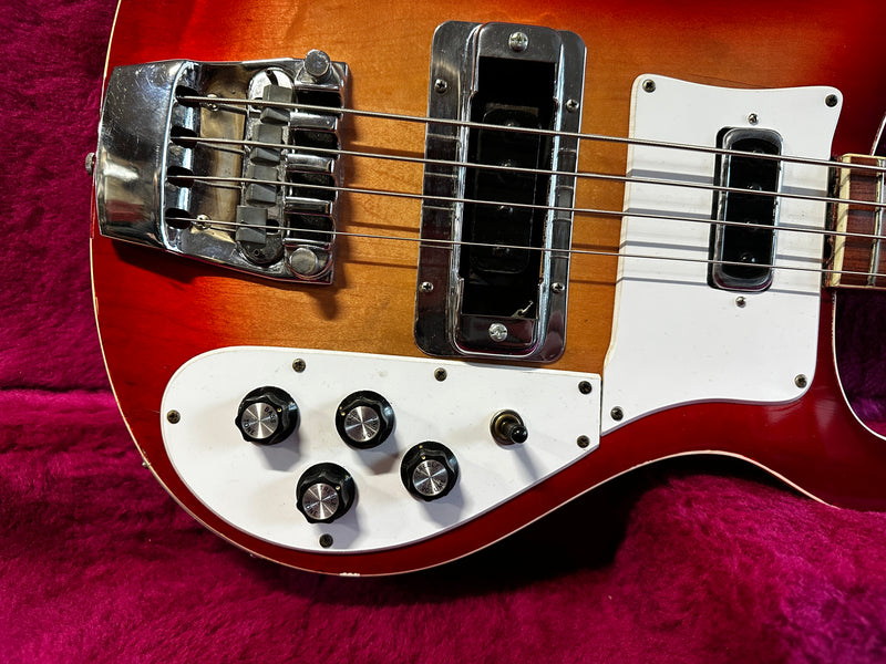 Rickenbacker 4001 Fireglo 1979