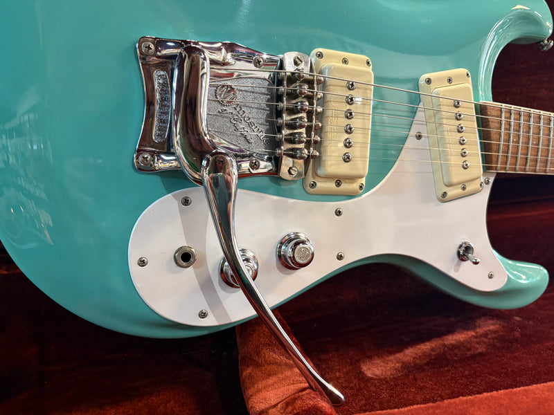 Mosrite Super Custom '65 California Blue - Some Neck Guitars