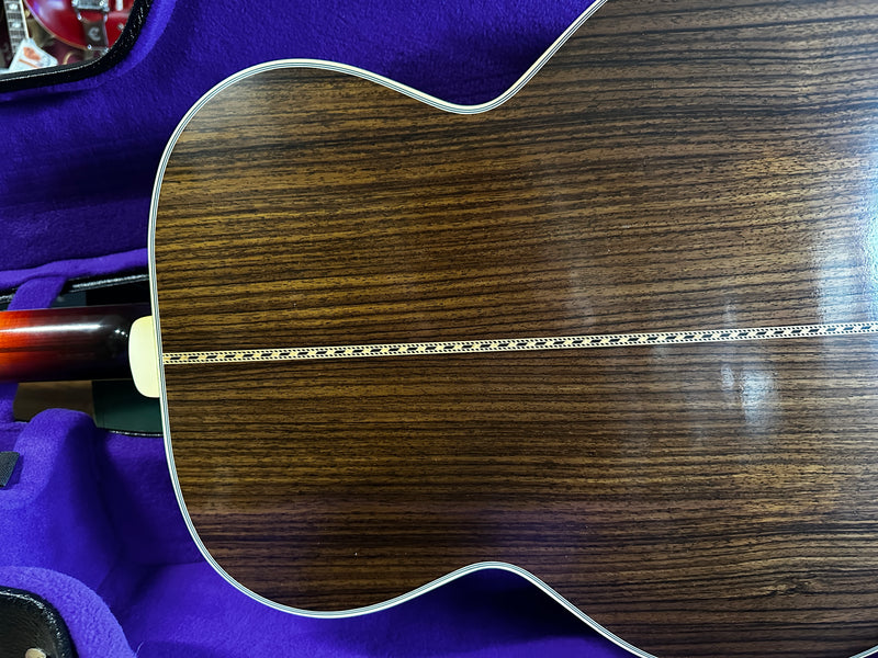 Gibson Custom Shop Historic Pre-War SJ-200 Rosewood Sunburst 2023