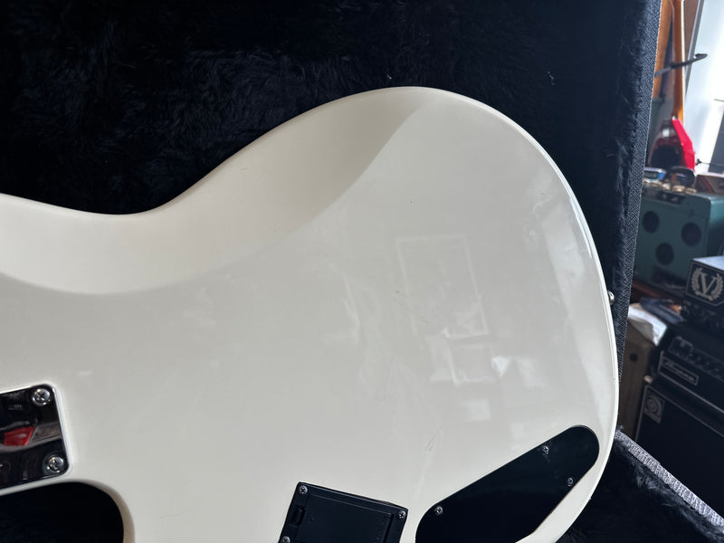 Yamaha BB234 Vintage White 2017