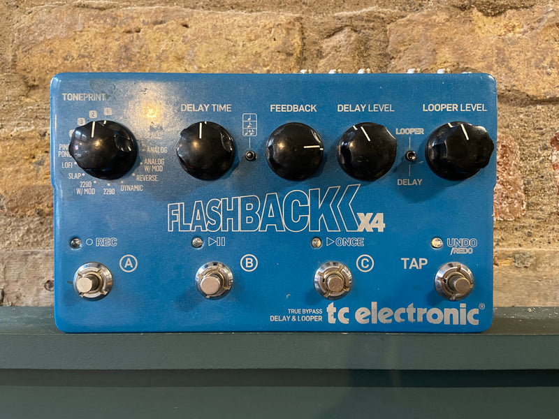 TC Electronic Flashback X4 Delay & Looper