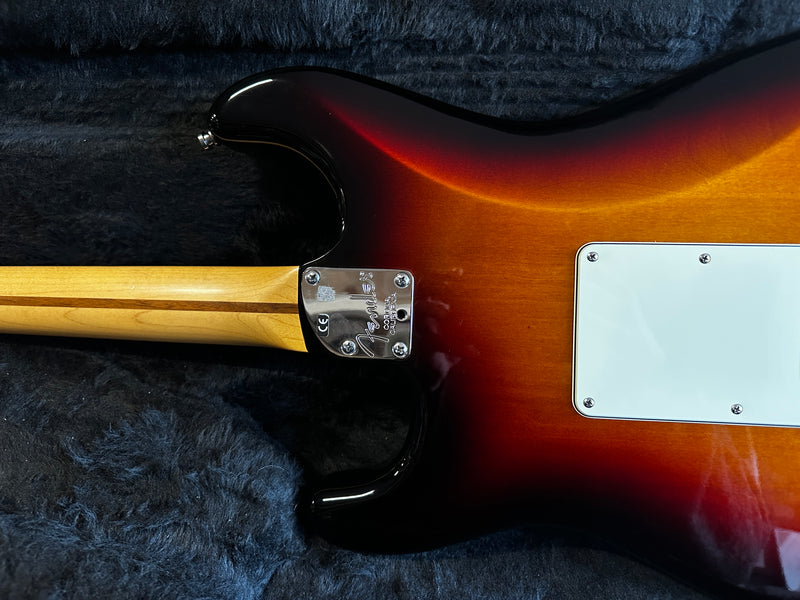 Fender American Deluxe Stratocaster Sunburst 2013