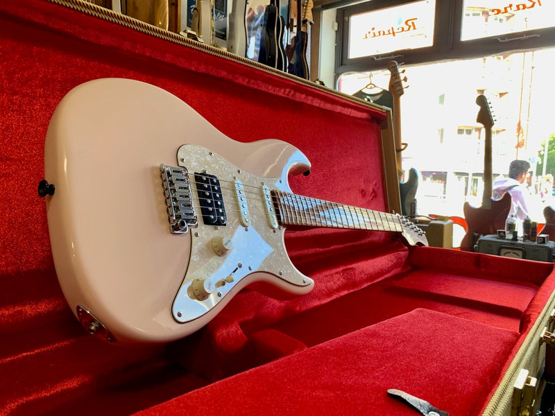Sire Larry Carlton S7
