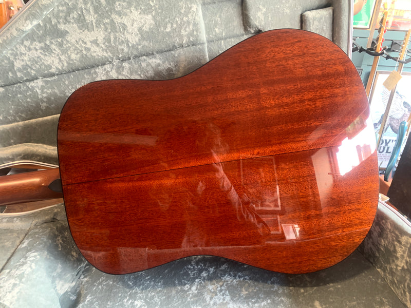 McNally Guitars D-12
