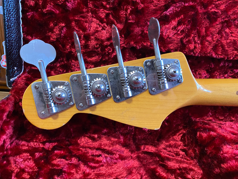 Fender Jaguar Bass CIJ Hot Rod Red 2004