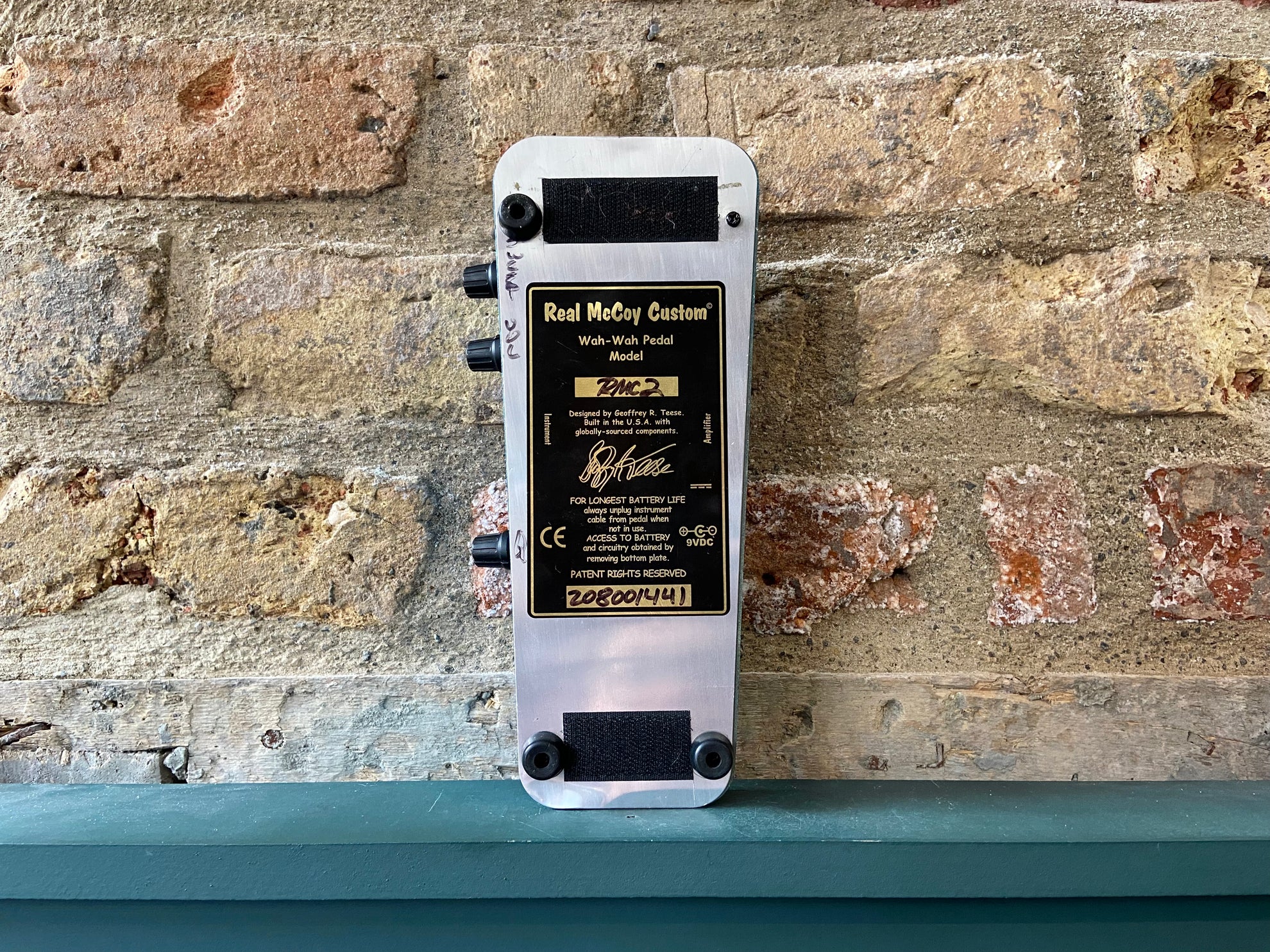 Real McCoy Custom RMC2 Wah - Some Neck Guitars Real McCoy Custom RMC2 Wah - Some Neck Guitars