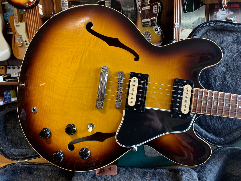 Gibson Custom Shop ES-335 2011 - Some Neck Guitars