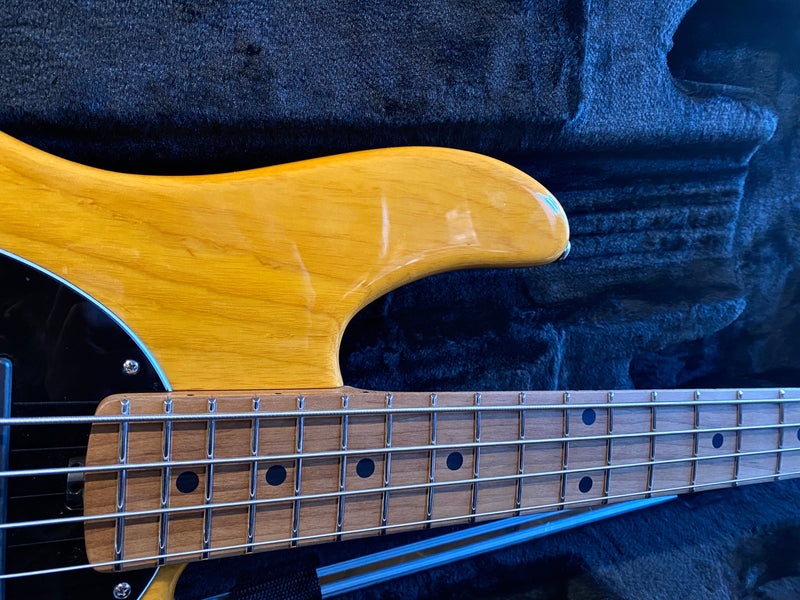 Ernie Ball Musicman Stingray Special HH Classic Natural 2019