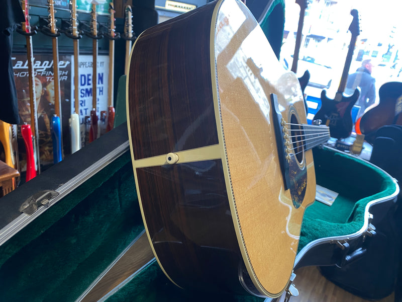 Martin HD-28 2004