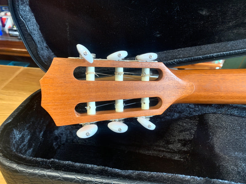Taylor 214CE-N 2012