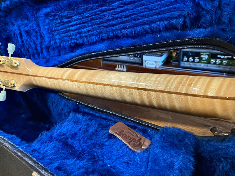 Gibson Emmylou Harris Signature Model 2006