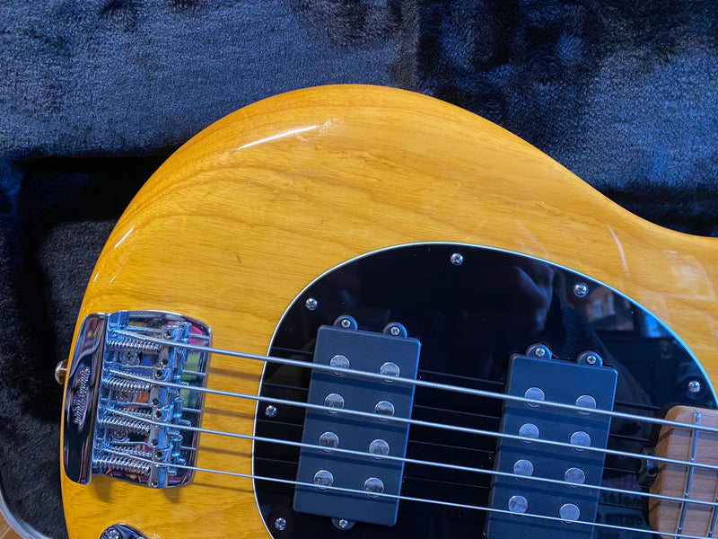 Ernie Ball Musicman Stingray Special HH Classic Natural 2019