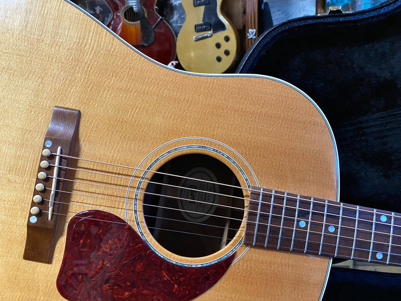 Gibson J-15 2016