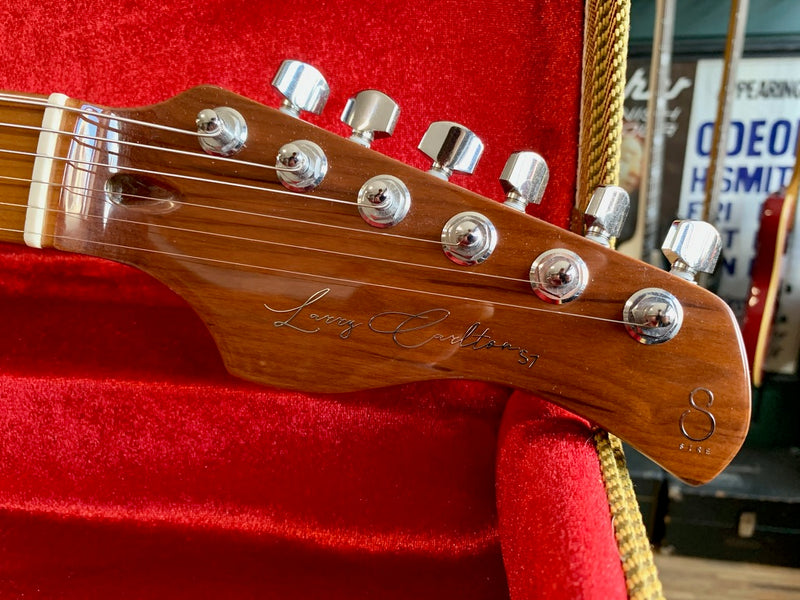 Sire Larry Carlton S7