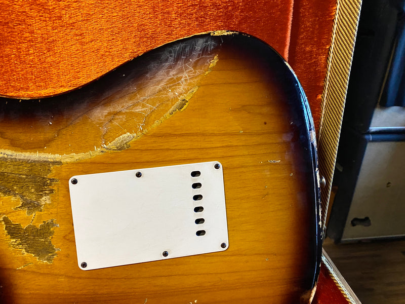 Fender Custom Shop '56 Stratocaster Relic Sunburst 2015