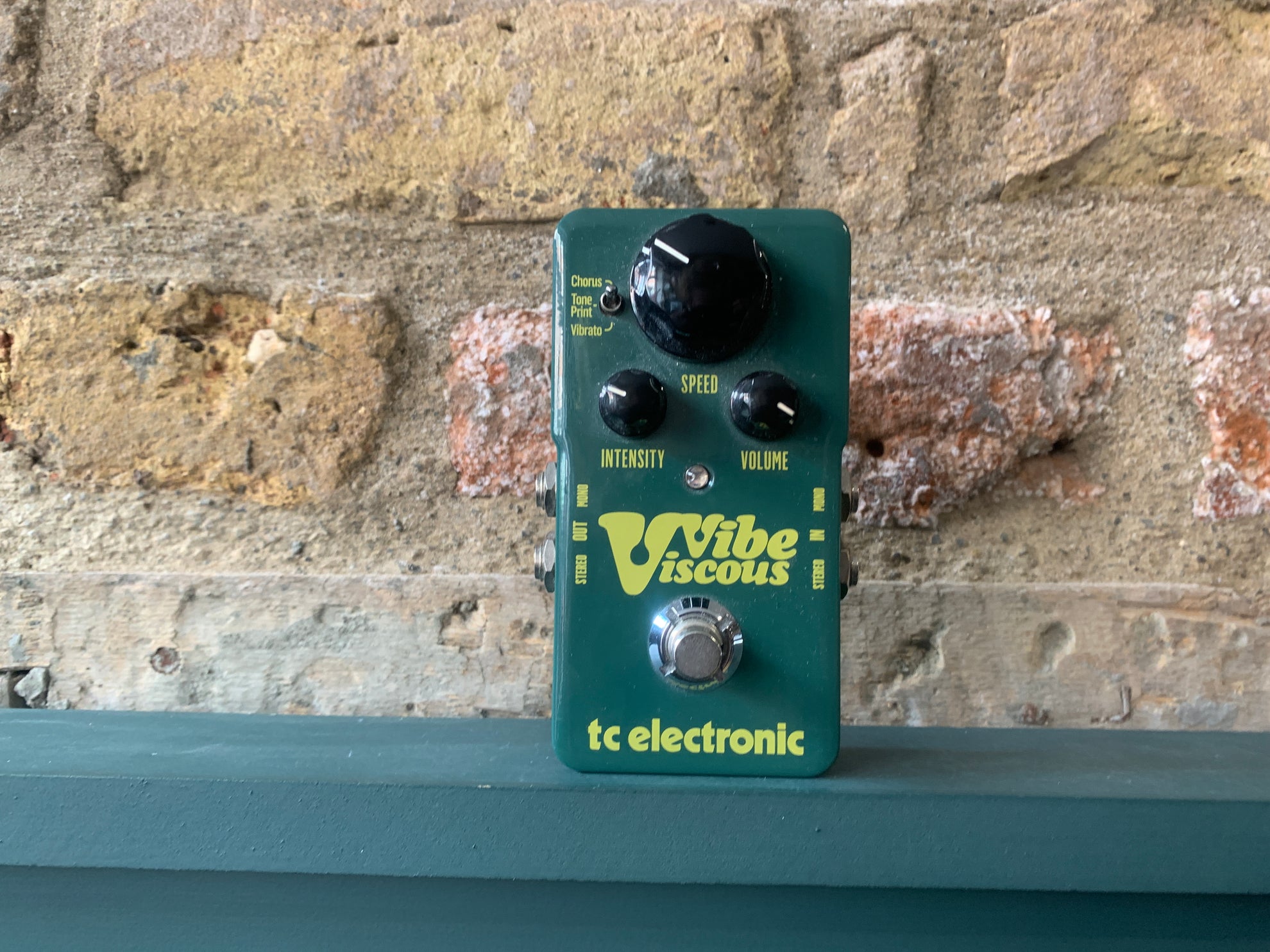 viscous vibe pedal TC Electronic Viscous Vibe