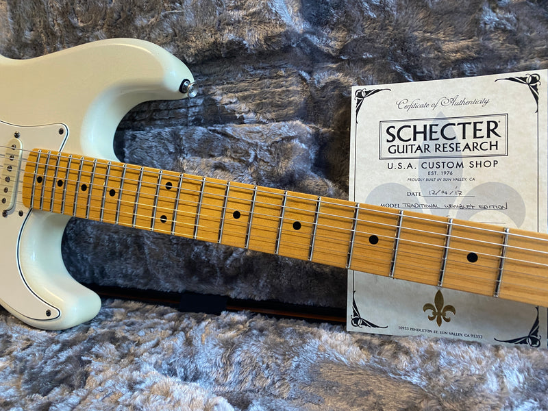 Schecter Custom Shop Traditional Wembley Edition Vintage White 2017
