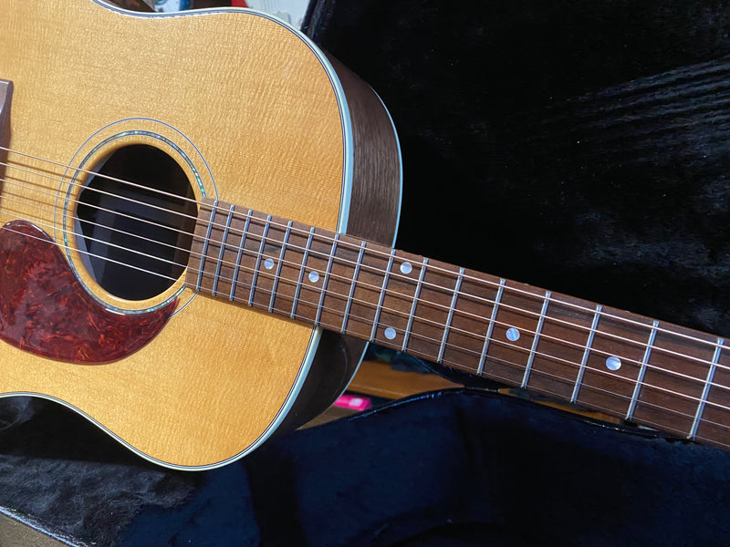 Gibson J-15 2016