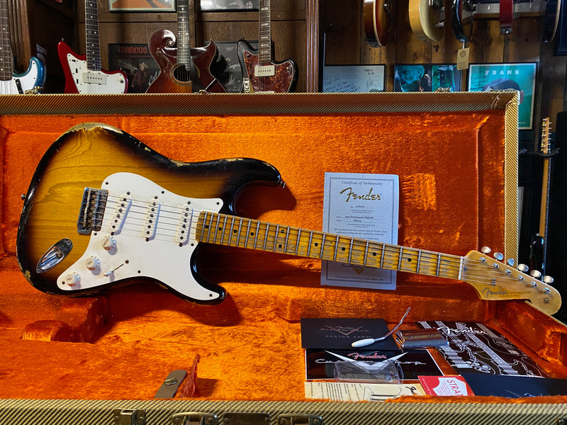 Fender Custom Shop '56 Stratocaster Relic Sunburst 2015