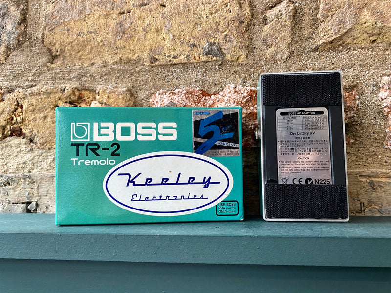 Boss TR-2 Tremolo with Keeley Mod
