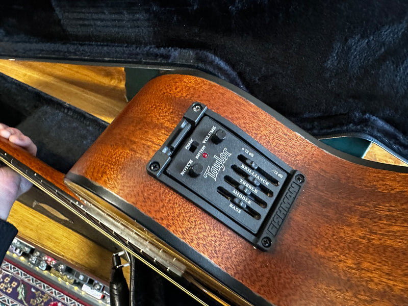 Taylor NS32ce Left-Handed 2008