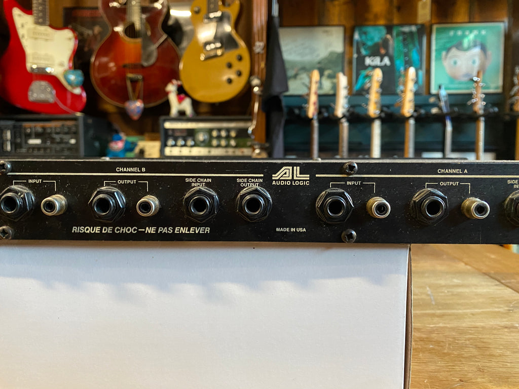 Audio Logic MT66 Stereo Compressor Limiter Some Neck Guitars