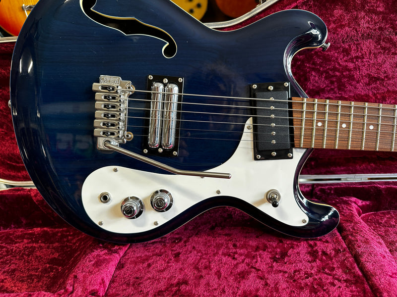 Danelectro 66BT Blue Burst Baritone