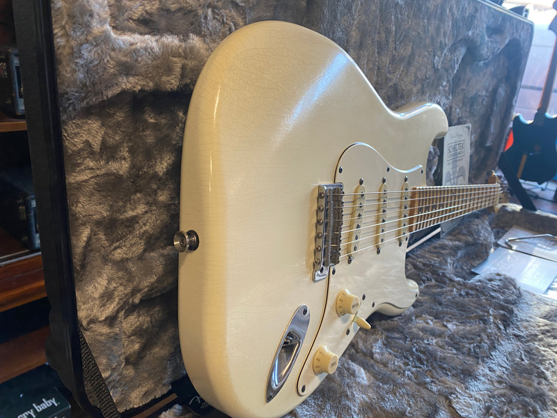 Schecter Custom Shop Traditional Wembley Edition Vintage White 2017