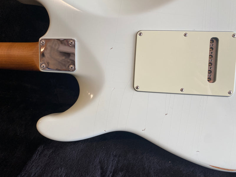 Suhr Ian Thornley Signature Classic S Antique Sonic White