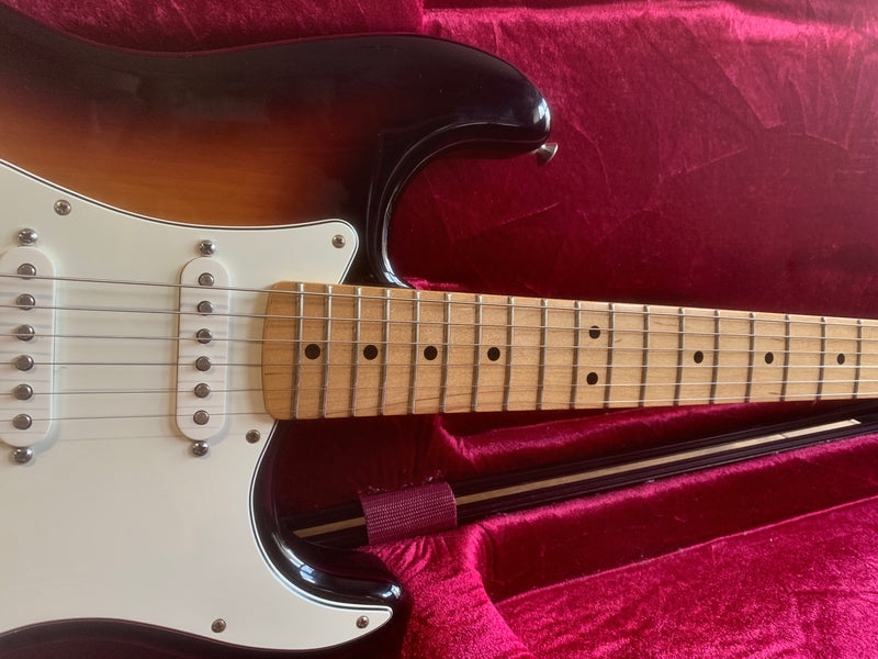 Fender Stratocaster Standard MIM 2015