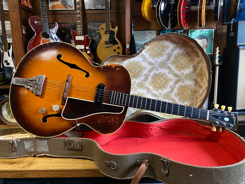 Gibson ES-300 Sunburst 1947