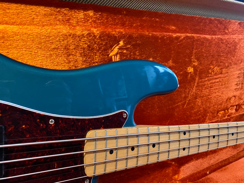 Fender MIM Standard Precision Bass Special Edition Ocean Turquoise 2019