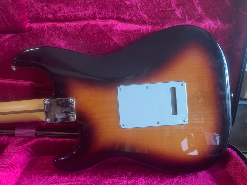 Fender Stratocaster Standard MIM 2015
