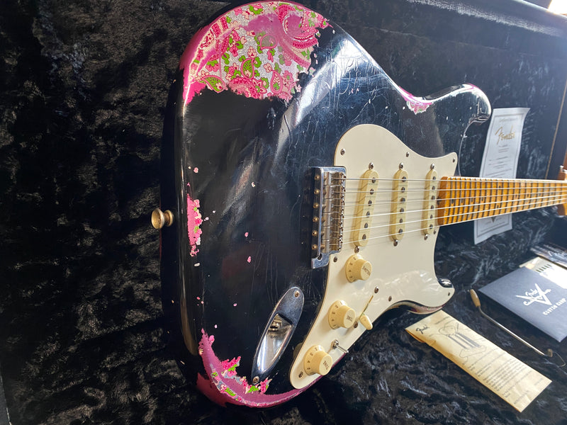 Fender Custom Shop '57 Stratocaster Relic Limited Edition Black Over Pink Paisley 2016