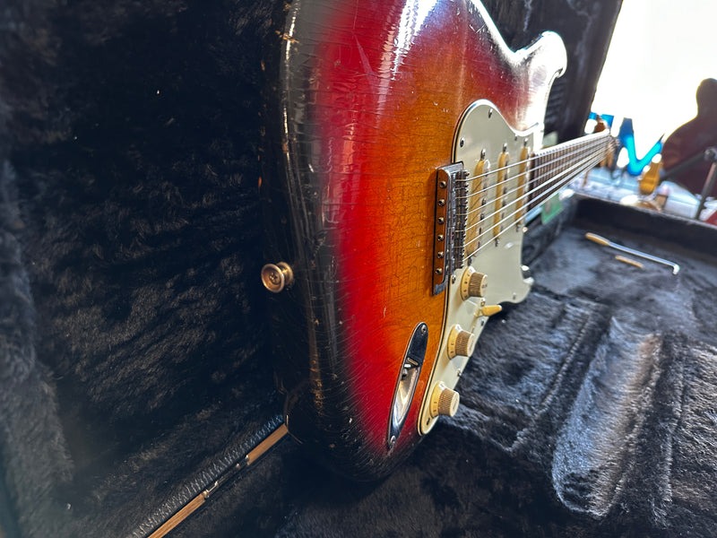 Fender Stratocaster Sunburst Refinish 1962