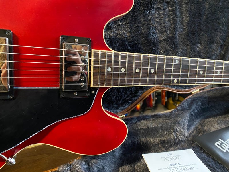 Gibson ES-335 Satin Cherry 2020