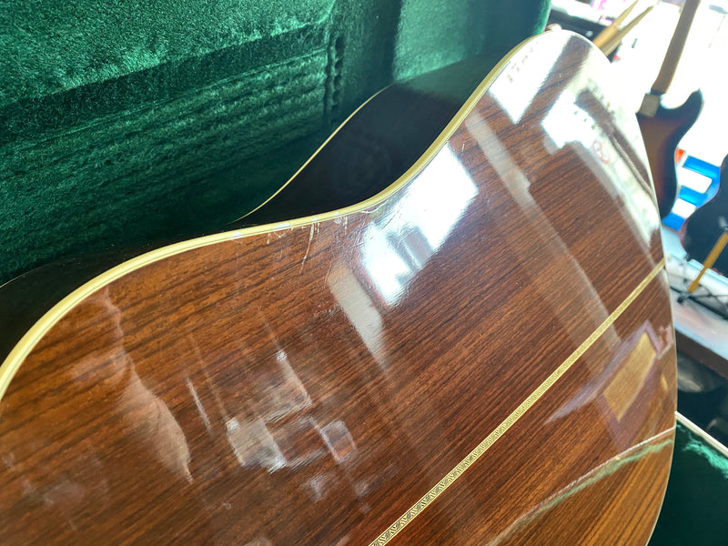 Martin HD-28 2004