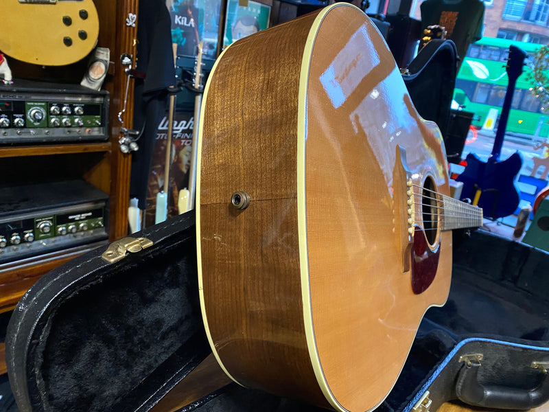 Gibson J-15 2016